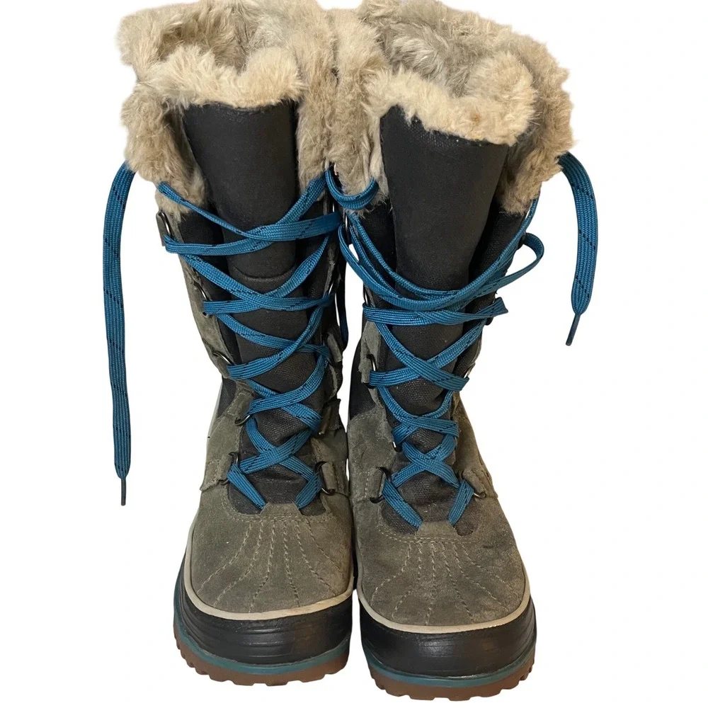 Sorel Women Tivoli High II snow boots blue laces. 7.5 Fur‎ Trim